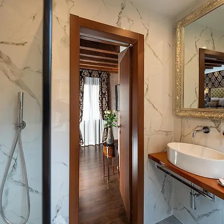 Guest house Domus Superior Venice