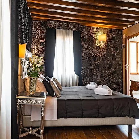 Domus Superior Venice